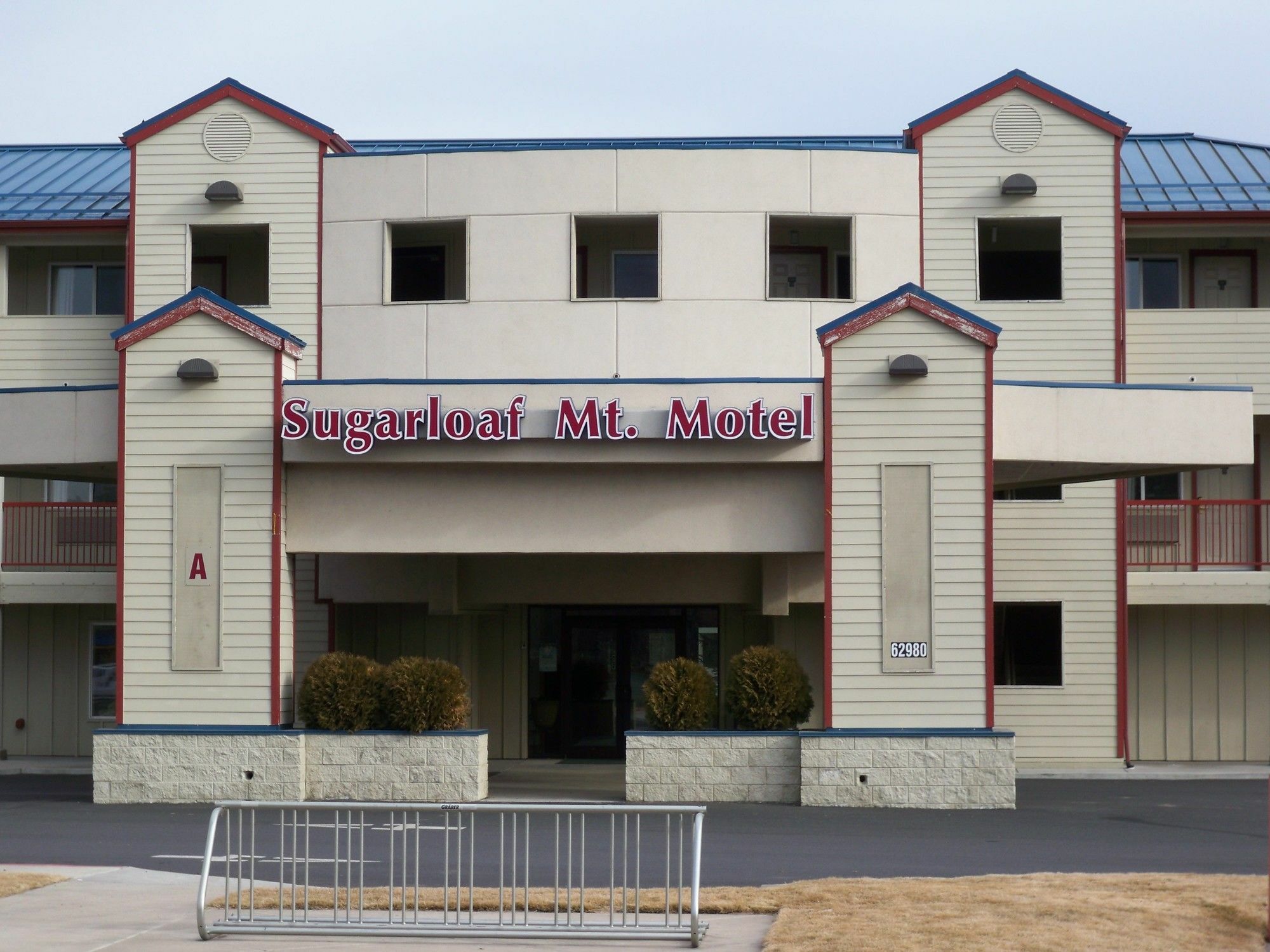 Sugarloaf Mountain Motel Bend Exterior photo